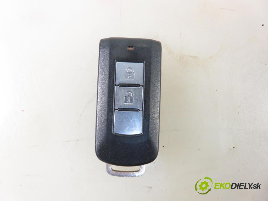 MITSUBISHI OUTLANDER III (GG_W, GF_W, ZJ) SUV 2014 60,00 2.0 Hybrid 4WD (GG2W) - Y61 0,00 spinačka G8D644MKEYE ; 8637B116 (Spínacie skrinky a kľúče)