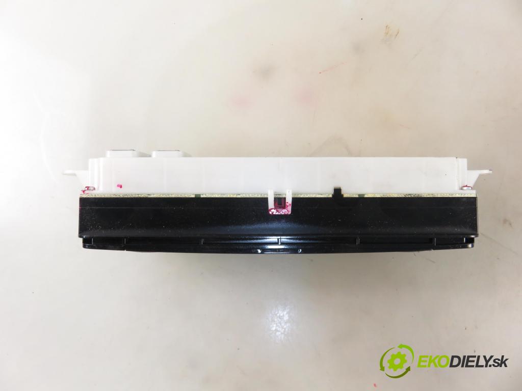MITSUBISHI OUTLANDER III (GG_W, GF_W, ZJ) SUV 2014 60,00 2.0 Hybrid 4WD (GG2W) - Y61 0,00 Panel kúrenia KLIMATRONIK 7820A474XA