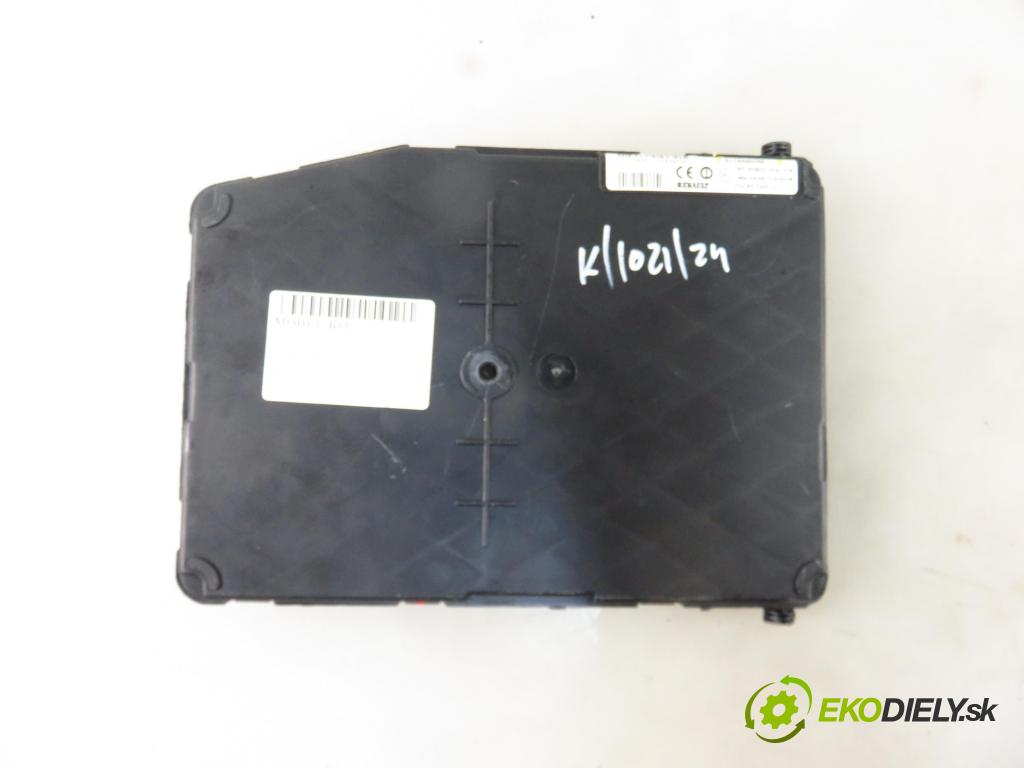 RENAULT SCENIC II (JM0/1_) MINIVAN 2007 110,00 2.0 dCi (JM1K) - M9R 721 1995,00 MODUL BSI 8200780021 ; S118400260I