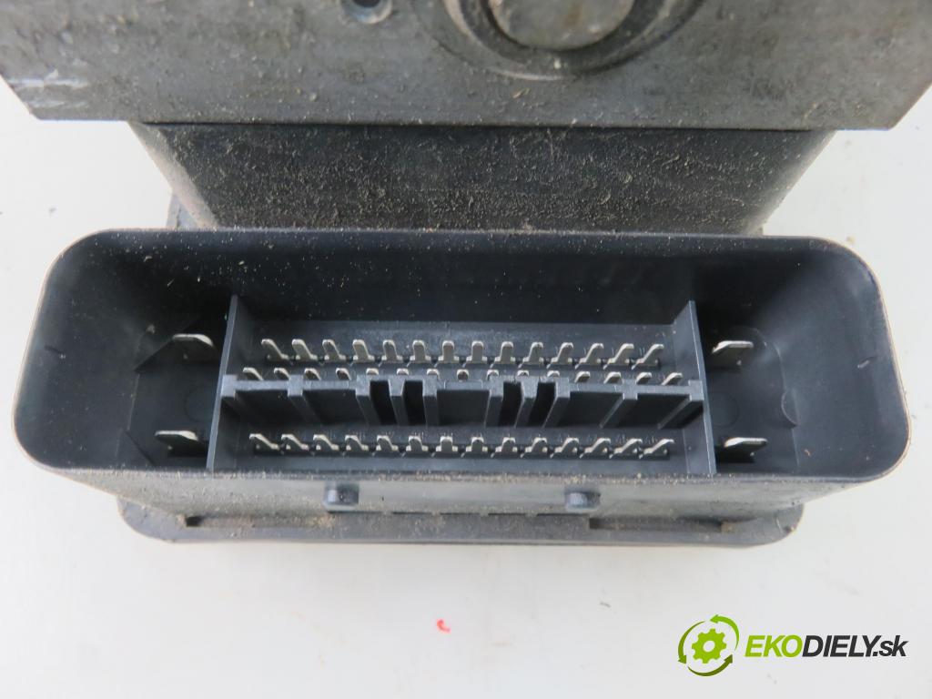 AUDI A3 (8L1) HB 2001 96,00 1.9 TDI PD 130 - ASZ 1896,00 Pumpa ABS 1C0907379E ; 10096003133 (Pumpy ABS)