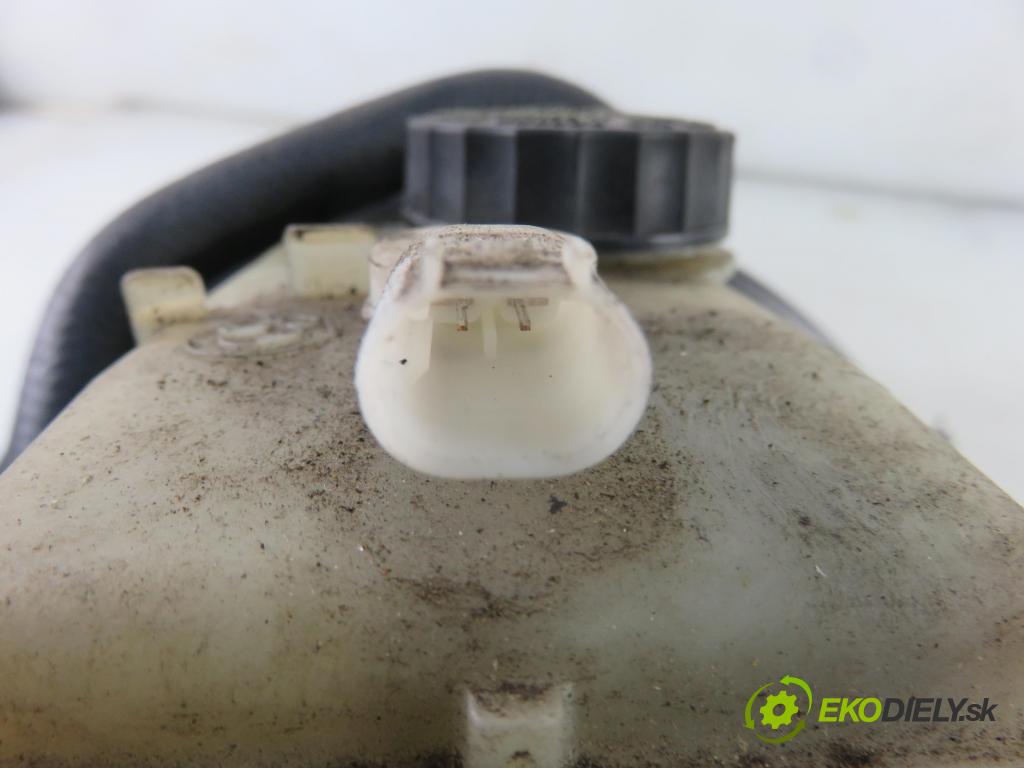 BMW 3 (E46) SEDAN 1999 77,00 316 i 105 - M43 B19 (194E1) 1895,00 Posilovač 03786201014 (Servočerpadlá, pumpy riadenia)