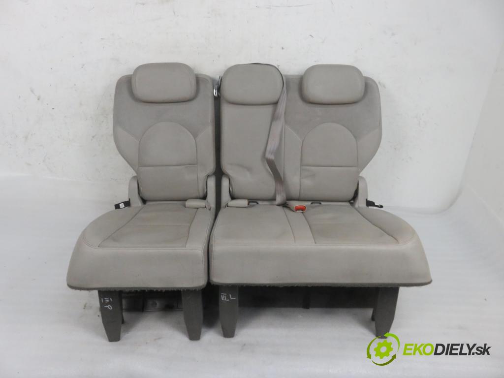 CHRYSLER VOYAGER IV (RG, RS) MINIVAN 2006 160,00 3.8 - EGH 3778,00 Sedadlá, sedačky Sedadlo