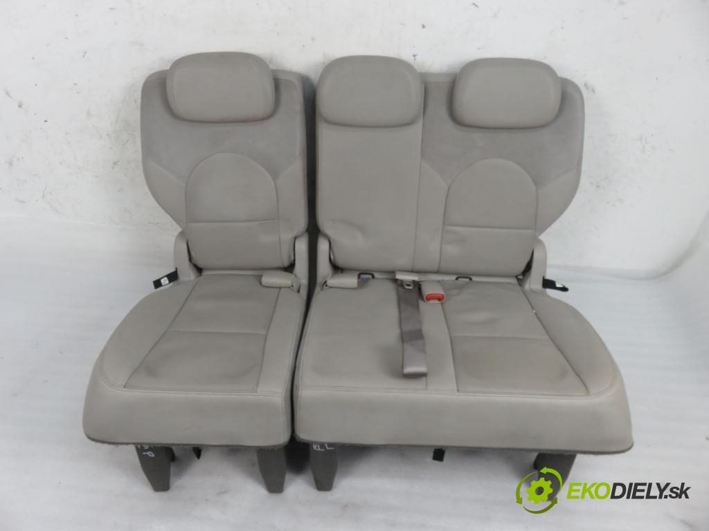 CHRYSLER VOYAGER IV (RG, RS) MINIVAN 2006 160,00 3.8 - EGH 3778,00 Sedadlá, sedačky Sedadlo