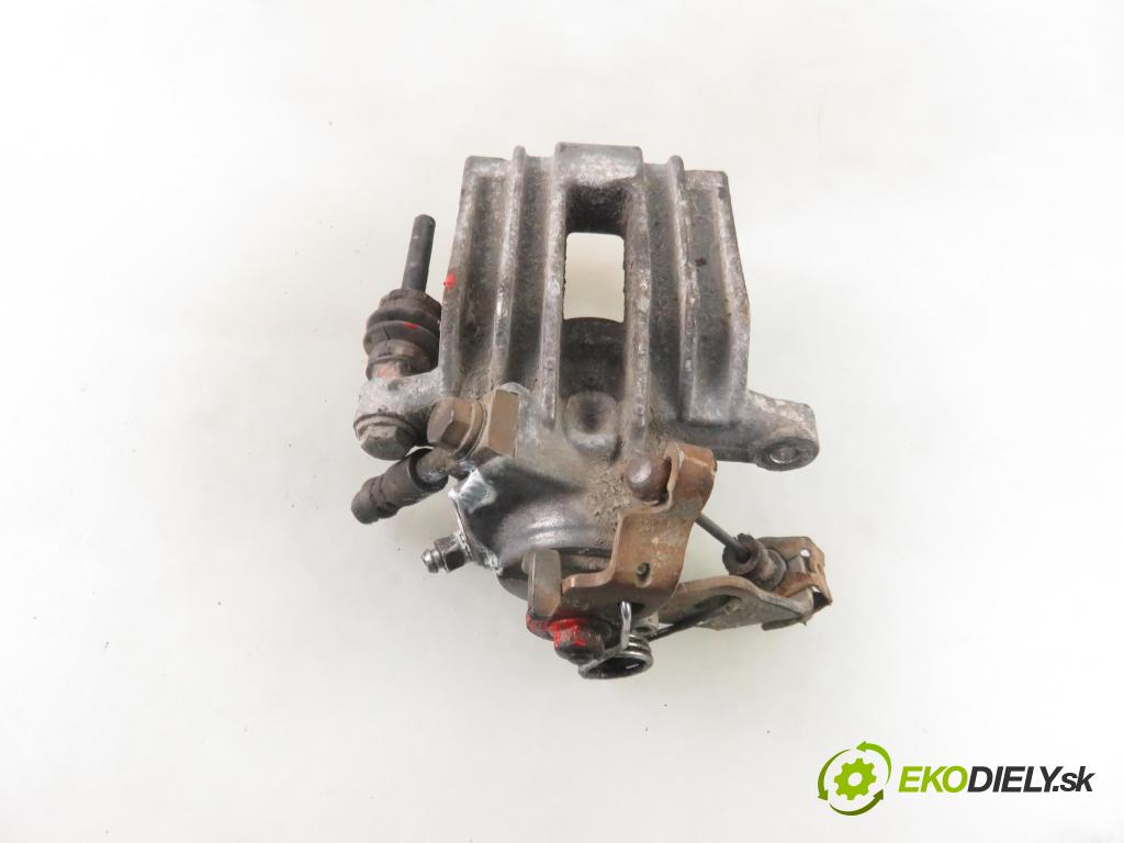 AUDI A3 (8L1) HB 2001 96,00 1.9 TDI PD 130 - ASZ 1896,00 Brzdič strmeň pravé zadné AUDI