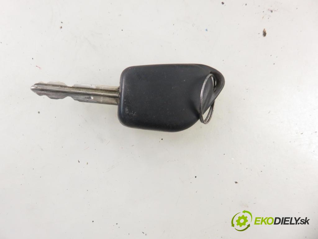 PEUGEOT PARTNER Skrzynia (5_, G_) KOMBIVAN 2004 51,00 1.9 D - WJY (DW8B) 1868,00 spinačka 9648445180 (Spínacie skrinky a kľúče)