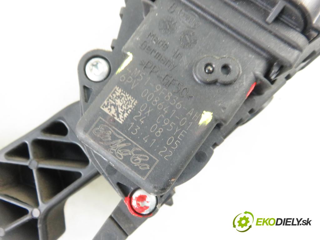 FORD FOCUS II (DA_, HCP) HB 2005 74,00 1.6 - HWDA 1596,00 Potenciometer plynu 4M519F836AH ; 6PV00864101 (Pedále)