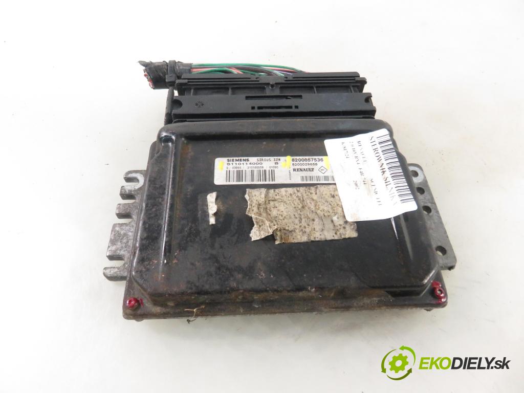 RENAULT SCENIC I (JA0/1_) HB 2002 102,00 2.0 16V RX4 139 - F4R 744 1998,00 řídící jednotka motora S110114000B ; 8200057536 ; 8200029658