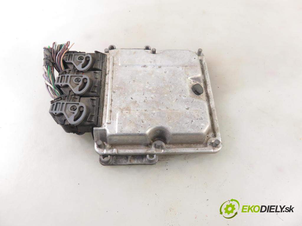 RENAULT LAGUNA II Grandtour (KG0/1_) KOMBI 2001 79,00 1.9 dCi - F9Q 718 1870,00 Riadiaca jednotka Motor 82300121886 ; 8200126462 ; 0281010482