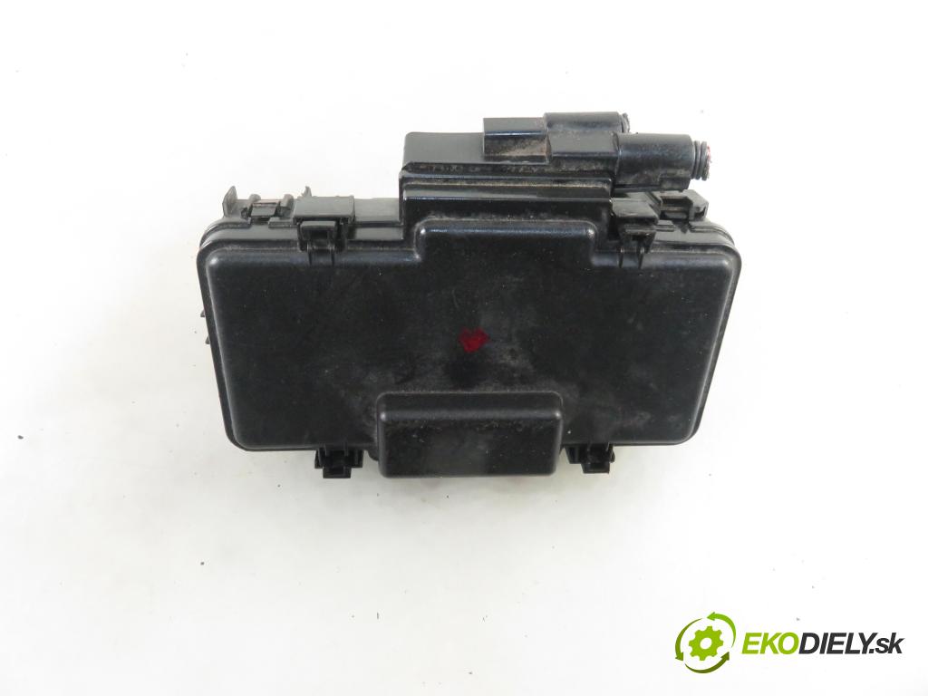 HONDA CIVIC VII Hatchback (EU, EP, EV) HB 2002 74,00 1.7 CTDi 101 - 4EE-2 (Isuzu) 1686,00 MODUL BSI S6FG4S6FG0