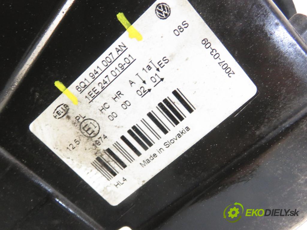 VW POLO (9N_) HB 2006 47,00 1.2 12V 64 - AZQ 1198,00 Svetlo LP 6Q1941007AN