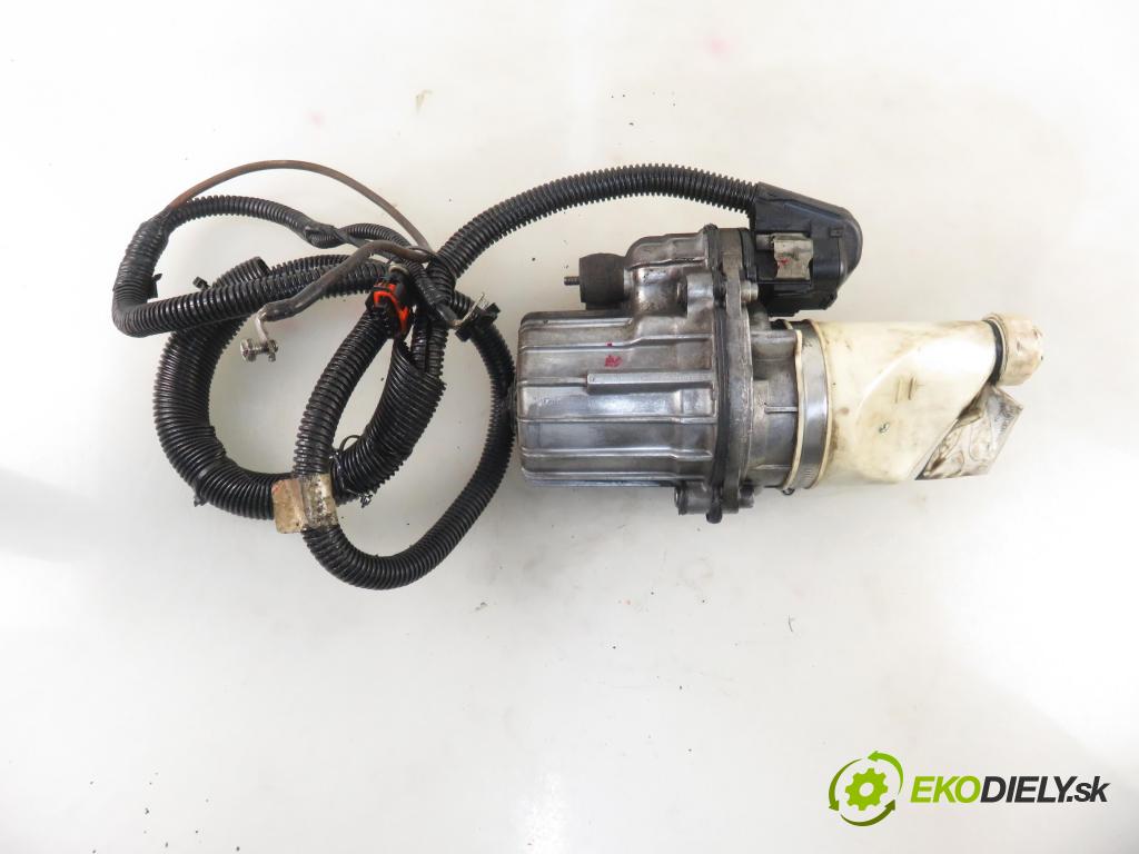 OPEL ASTRA H Kombi (A04) KOMBI 2007 74,00 1.9 CDTI - Z 19 DTL 1910,00 Pumpa servočerpadlo 13192897
