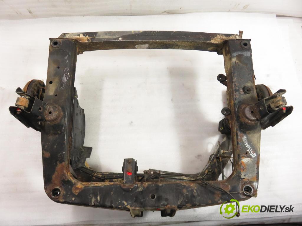 SMART CITY-COUPE (450) HB 2001 45,00 0.6 (450.352, 450.353) - M 160 E6AL B05 599,00 Výstuha zadná ABS