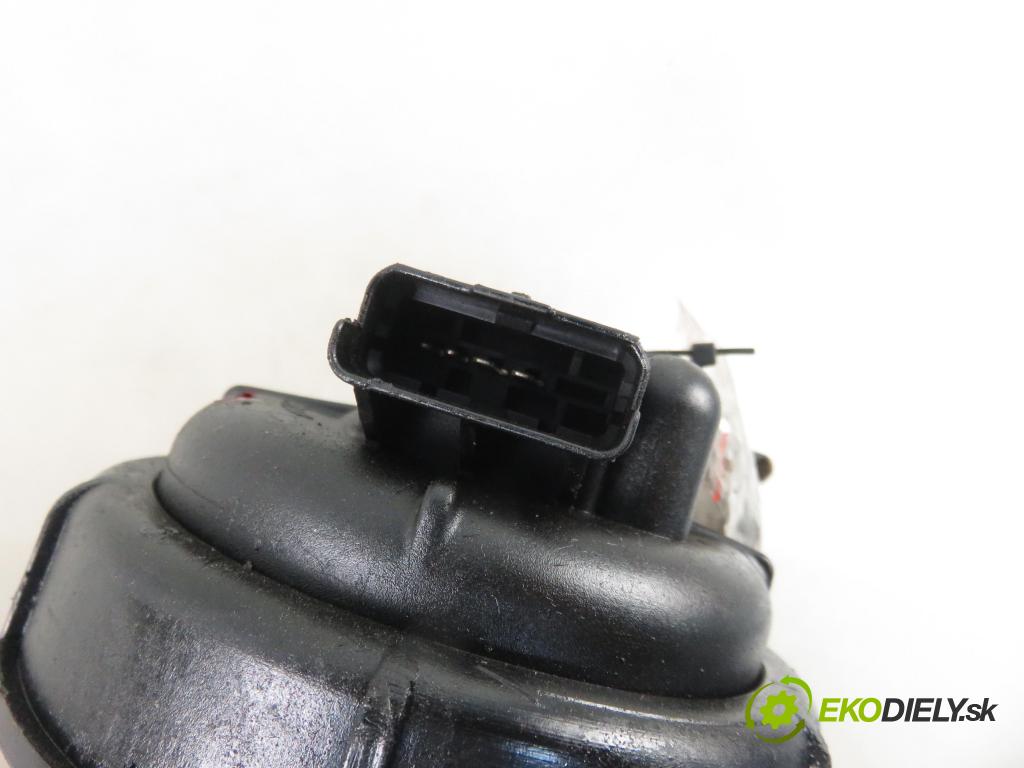 OPEL ASTRA H Kombi (A04) KOMBI 2007 74,00 1.9 CDTI - Z 19 DTL 1910,00 Obal filtra paliva 13204107