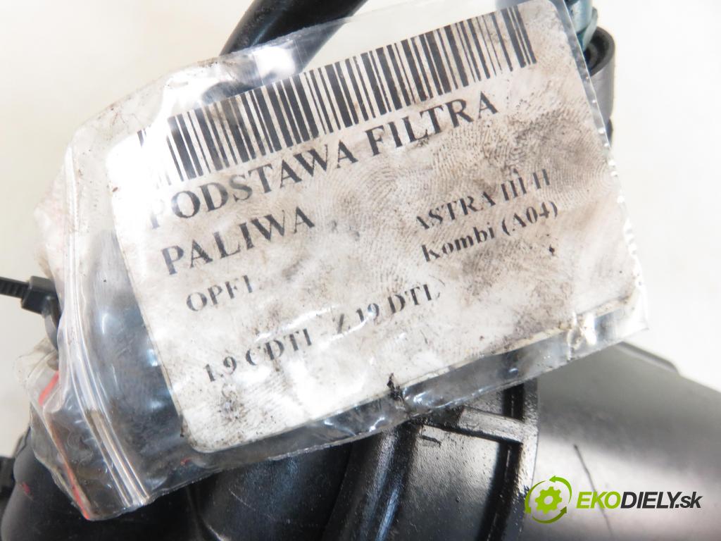 OPEL ASTRA H Kombi (A04) KOMBI 2007 74,00 1.9 CDTI - Z 19 DTL 1910,00 Obal filtra paliva 13204107