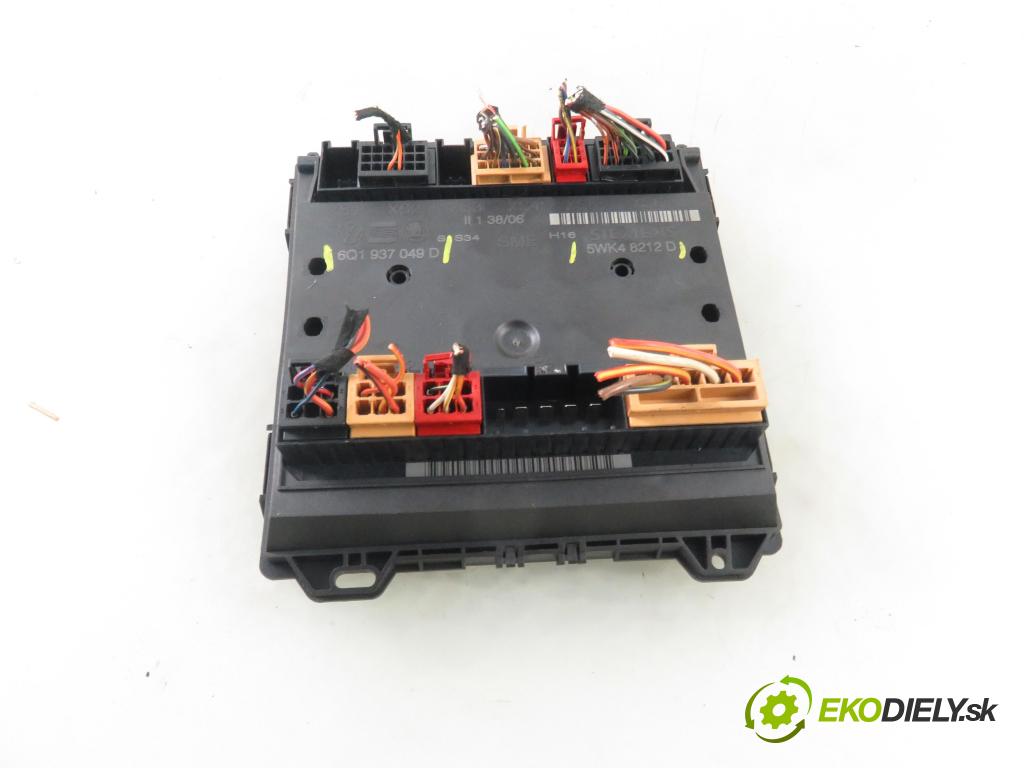 VW POLO (9N_) HB 2007 40,00 1.2 - BMD 1198,00 MODUL komfortu 6Q1937049D ; 5WK48212D