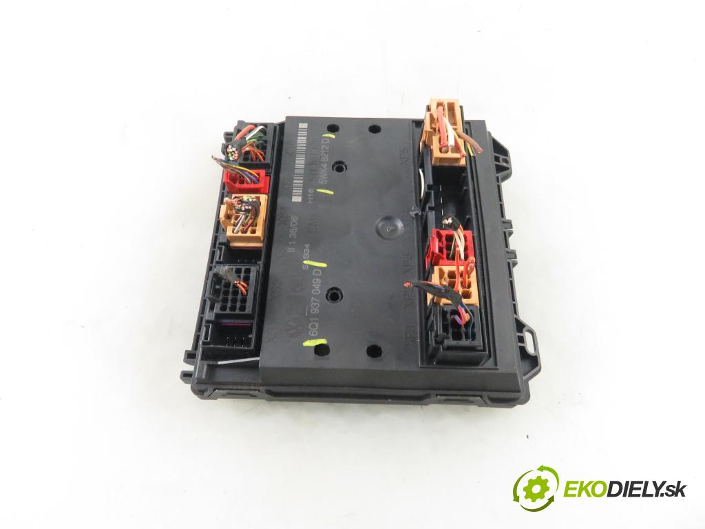 VW POLO (9N_) HB 2007 40,00 1.2 - BMD 1198,00 MODUL komfortu 6Q1937049D ; 5WK48212D