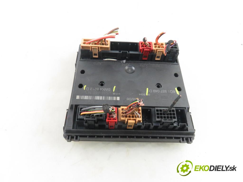 VW POLO (9N_) HB 2007 40,00 1.2 - BMD 1198,00 MODUL komfortu 6Q1937049D ; 5WK48212D