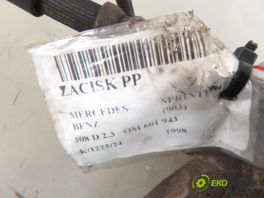 MERCEDES-BENZ SPRINTER 3-t Platforma / Podwozie (903) KABINA/PLATFORMA 1998 0,00 308 D 2.3 - OM 601.943 2299,00 Brzdič strmeň PP