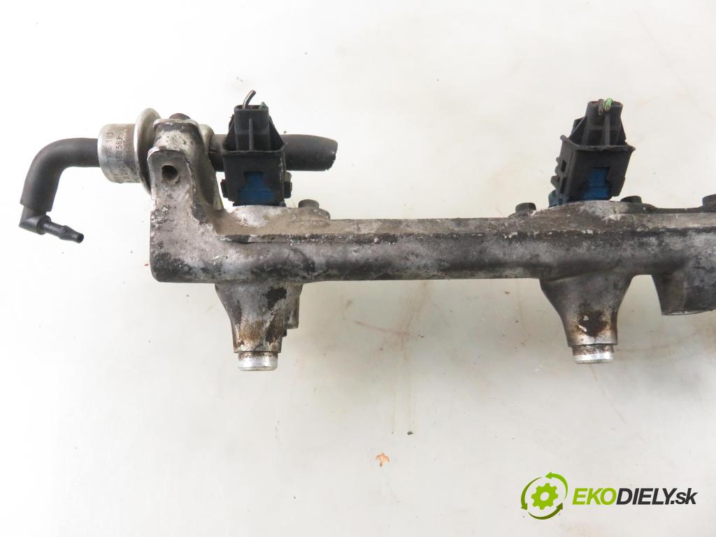 FORD GALAXY (WGR) MINIVAN 2001 85,00 2.0 i DOHC 116 - NSE 1998,00 Lišta vstrekovacia 95WF9D280BA (Vstrekovacie lišty)