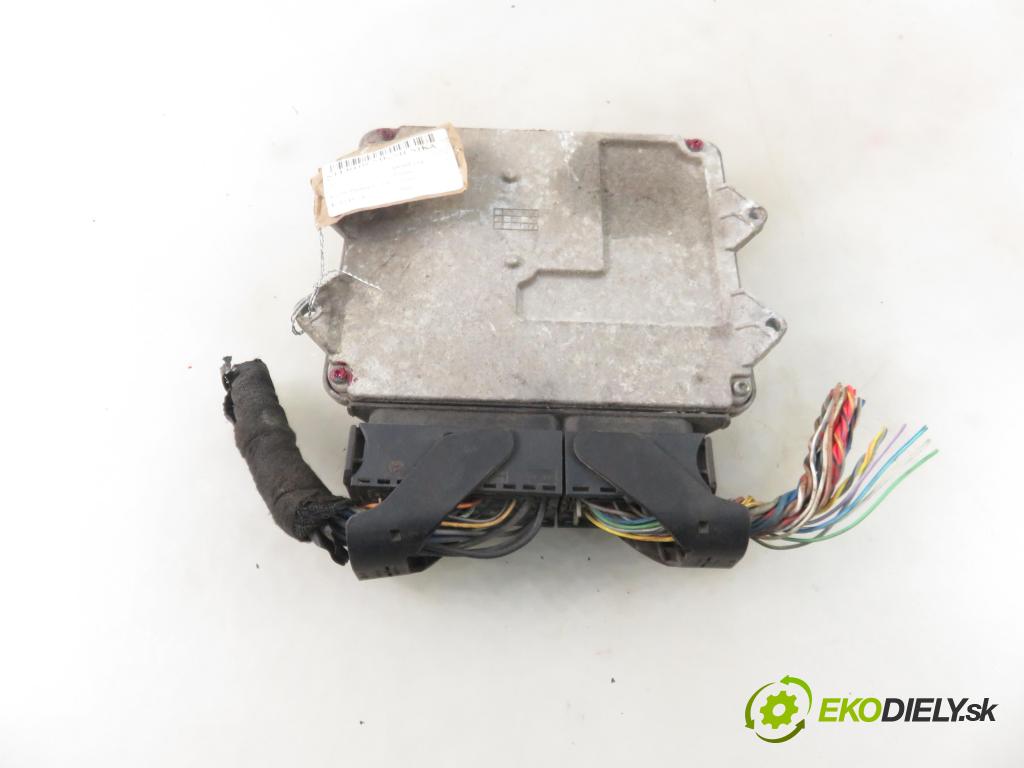 FIAT DOBLO Cargo (223_) FURGON 2005 55,00 1.3 D Multijet - 199 A2.000 1248,00 Riadiaca jednotka Motor 51805371