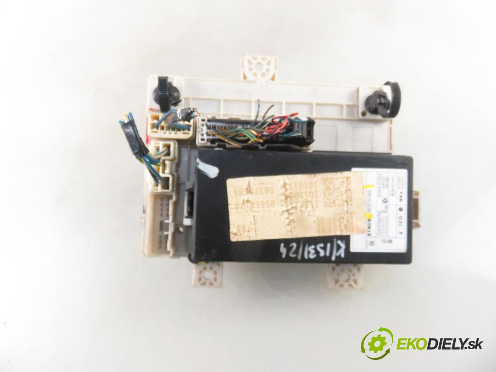 MITSUBISHI COLT VI (Z3_A, Z2_A) HB 2009 70,00 1.3 MIVEC 95 - 4A90 1332,00 MODUL BSI 8637A389 ; 8565A174