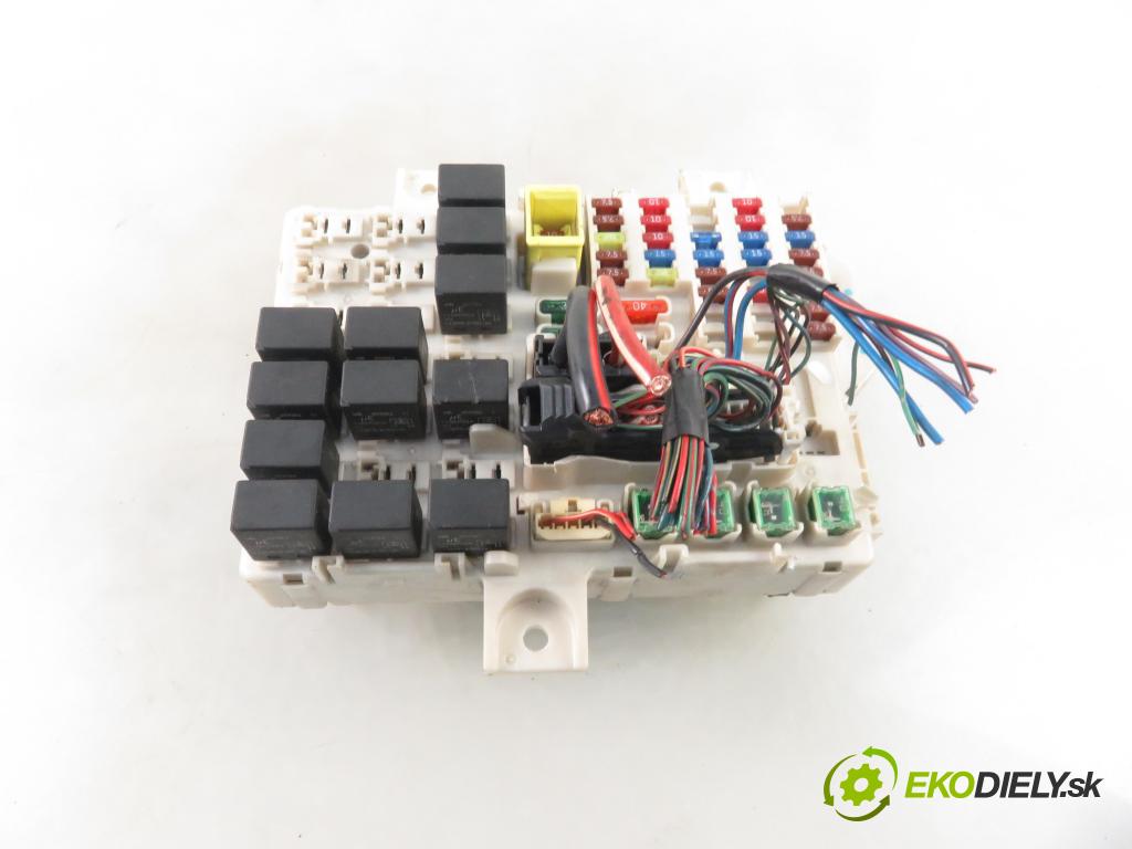 MITSUBISHI COLT VI (Z3_A, Z2_A) HB 2009 70,00 1.3 MIVEC 95 - 4A90 1332,00 MODUL BSI 8637A389 ; 8565A174