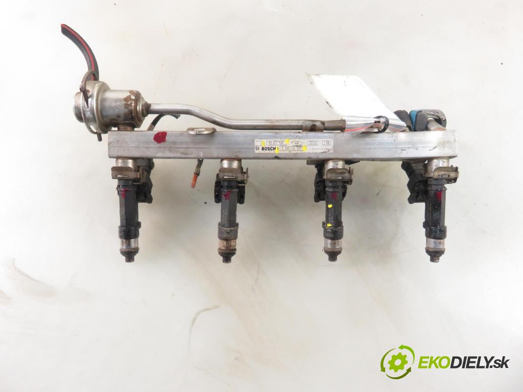 OPEL ZAFIRA TOURER C (P12) MINIVAN 2012 103,00 1.4 - A 14 NET 1364,00 Lišta vstrekovacia 55577580 ; 0280151267 ; 0280158205 (Vstrekovacie lišty)