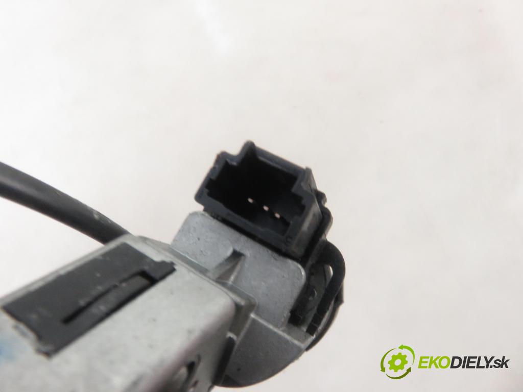 PEUGEOT 308 (4A_, 4C_) HB 2008 66,00 1.6 HDi 90 - 9HX (DV6ATED4) 1560,00 spinačka 9663123280 (Spínacie skrinky a kľúče)