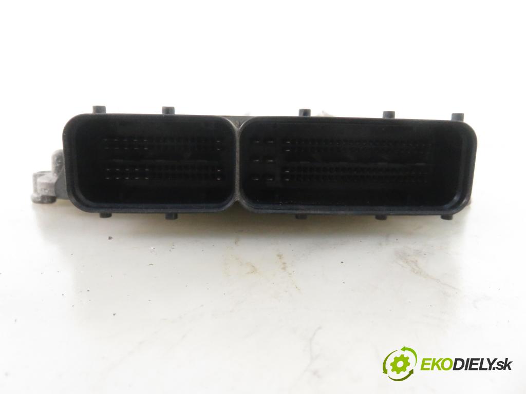 ALFA ROMEO 159 (939_) SEDAN 2007 110,00 1.9 JTDM 16V - 939 A2.000 1910,00 řídící jednotka motora 51812906 ; 02981013138