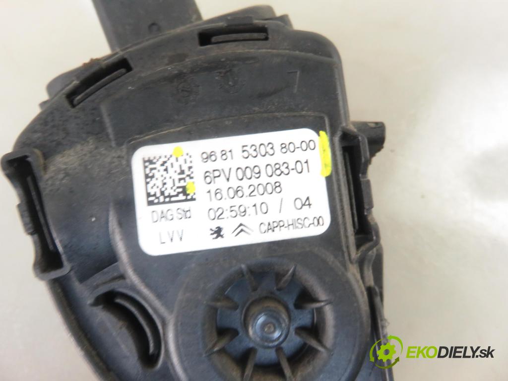 PEUGEOT 308 (4A_, 4C_) HB 2008 66,00 1.6 HDi 90 - 9HX (DV6ATED4) 1560,00 Potenciometer plynu 968153038000 ; 6PV00908301 (Pedále)