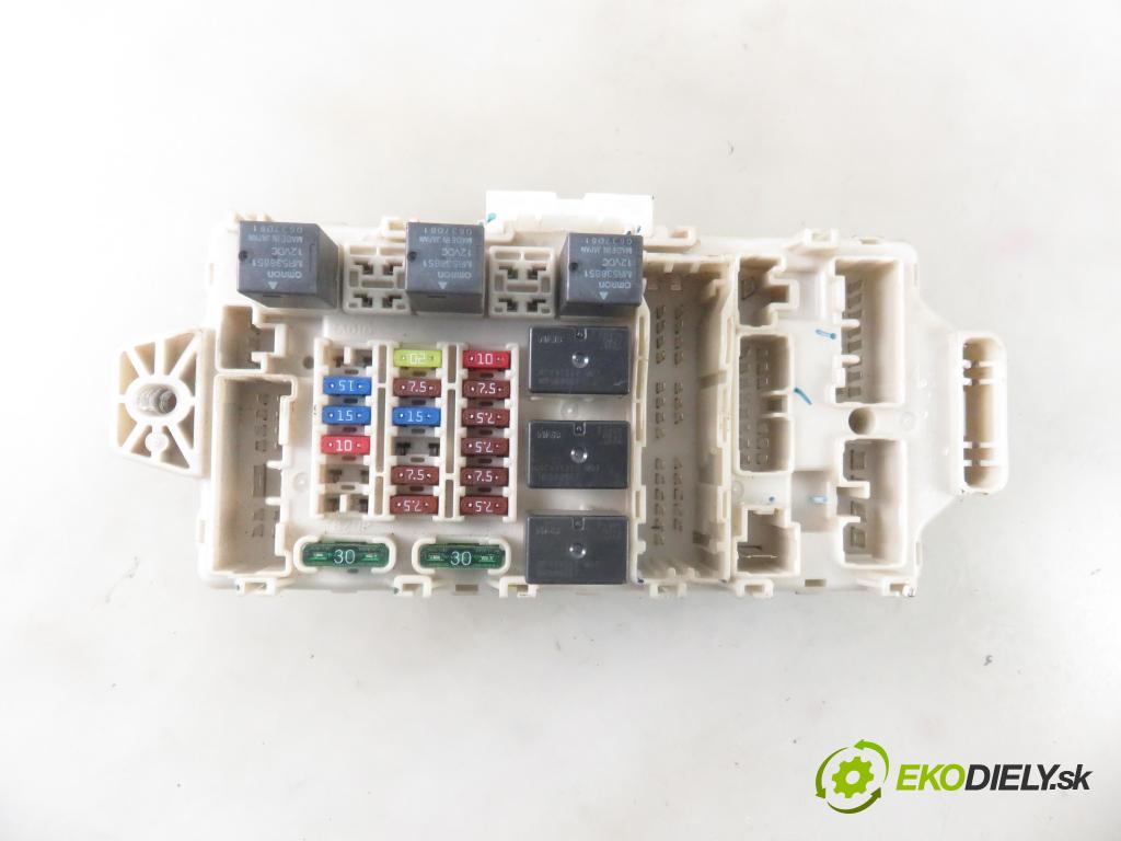 MITSUBISHI OUTLANDER I (CU_W) SUV 2007 100,00 2.0 (CU2W) - 4G63 (DOHC 16V) 1997,00 MODUL BSI 8637A331 ; 702020055