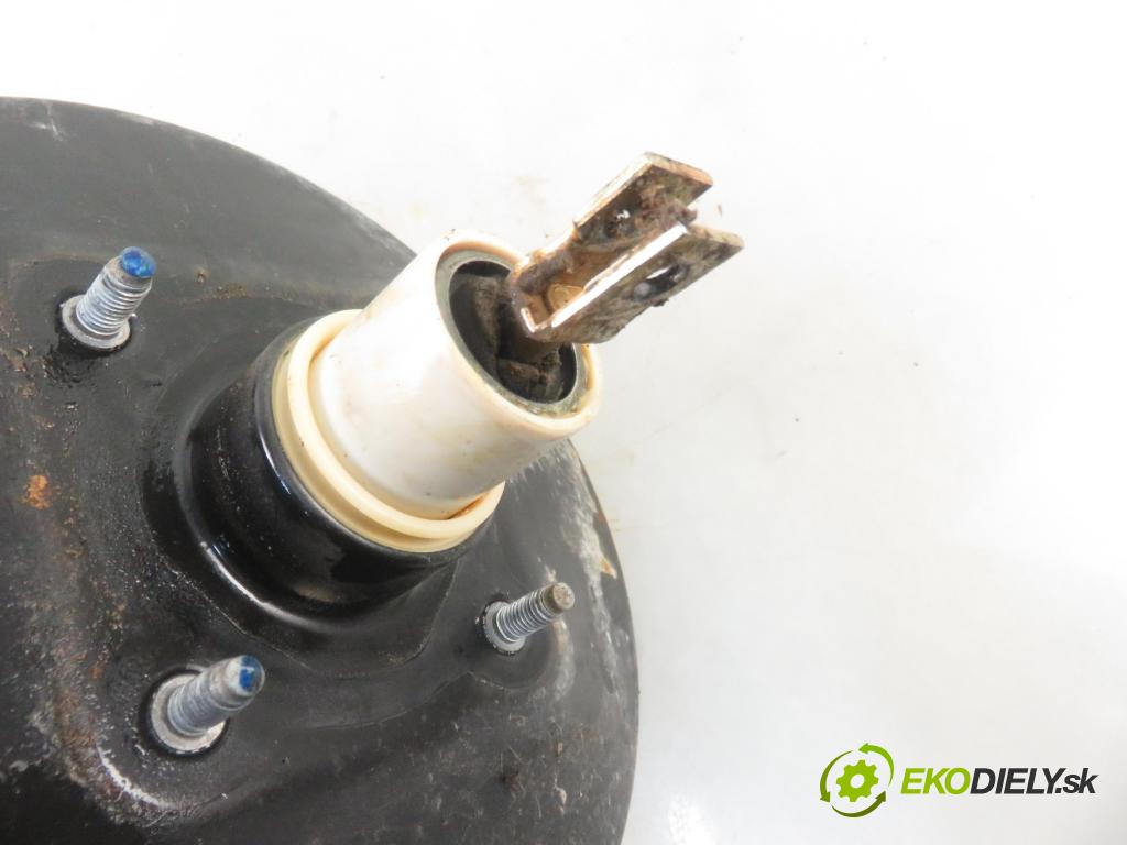 PEUGEOT PARTNER Skrzynia (5_, G_) KOMBIVAN 2004 51,00 1.9 D - WJY (DW8B) 1868,00 Posilovač 9648370680 ; 0204024823 (Servočerpadlá, pumpy riadenia)