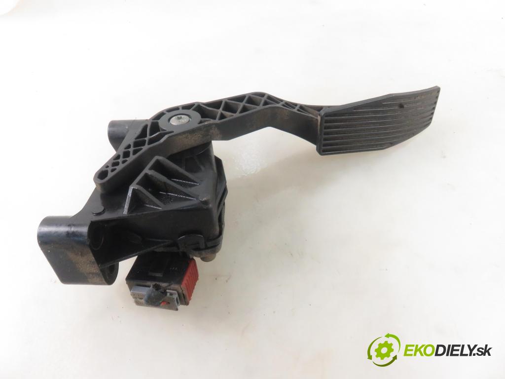 OPEL ASTRA G liftback (T98) HB 2001 92,00 1.8 16V - Z 18 XE 1796,00 Potenciometer plynu 9157998BK ; 6PV00811200 (Pedále)