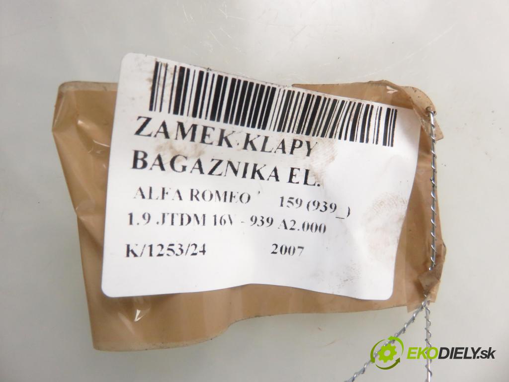 ALFA ROMEO 159 (939_) SEDAN 2007 110,00 1.9 JTDM 16V - 939 A2.000 1910,00 zámok dveří kufr EL.