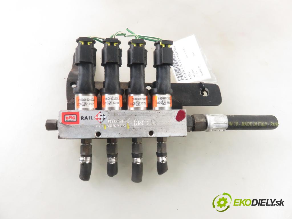 MAZDA 626 V (GF) LIFTBACK 2001 85,00 2 - FS 1991,00 lišta vstřikovací LPG 09SQ99020002G ; 67R010185