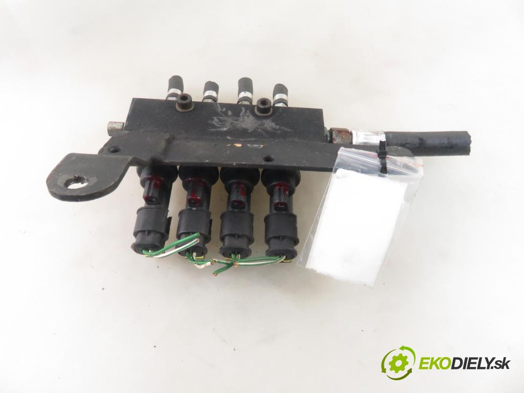 MAZDA 626 V (GF) LIFTBACK 2001 85,00 2 - FS 1991,00 lišta vstřikovací LPG 09SQ99020002G ; 67R010185