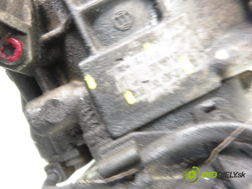 VW GOLF IV (1J1) HB 1998 66,00 1.9 TDI - AGR 1896,00 Pumpa vstrekovacia 038130107D ; 0460404977 (Vstrekovacie čerpadlá)