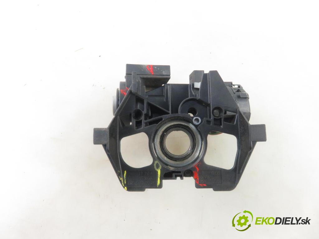 OPEL ASTRA G liftback (T98) HB 2001 92,00 1.8 16V - Z 18 XE 1796,00 spinačka 24445098 ; 90589313 ; 90589389 (Spínacie skrinky a kľúče)