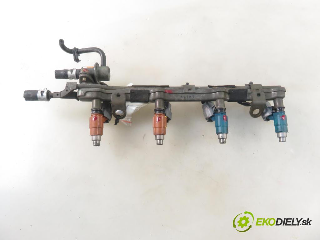 MAZDA 626 V (GF) LIFTBACK 2001 85,00 2 - FS 1991,00 Lišta vstrekovacia INP780 ; INP781 (Vstrekovacie lišty)