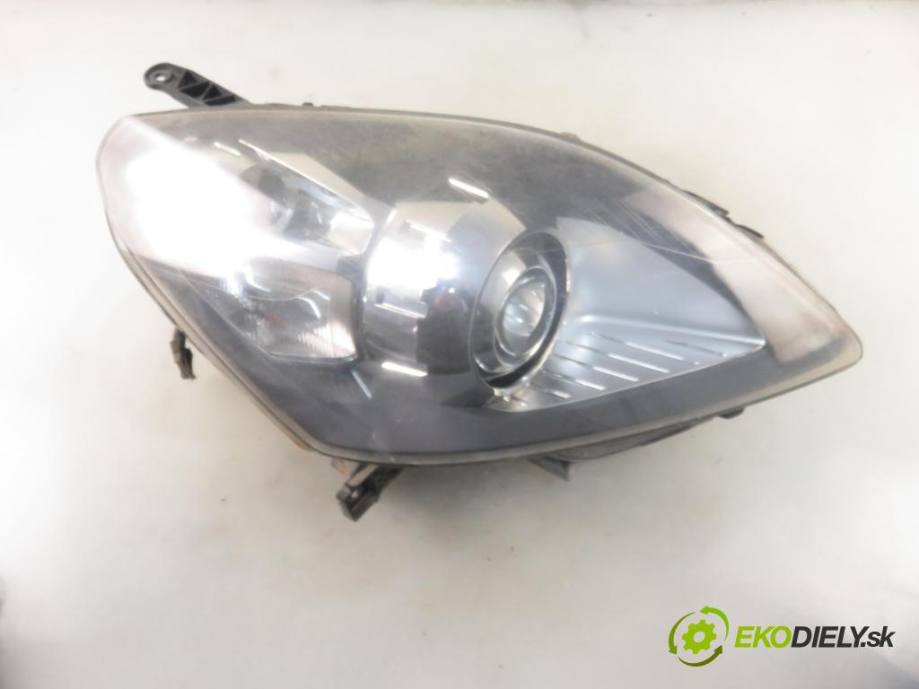 OPEL ZAFIRA B (A05) MINIVAN 2006 77,00 1.6 105 - Z 16 XEP 1598,00 Svetlo PP 24451045