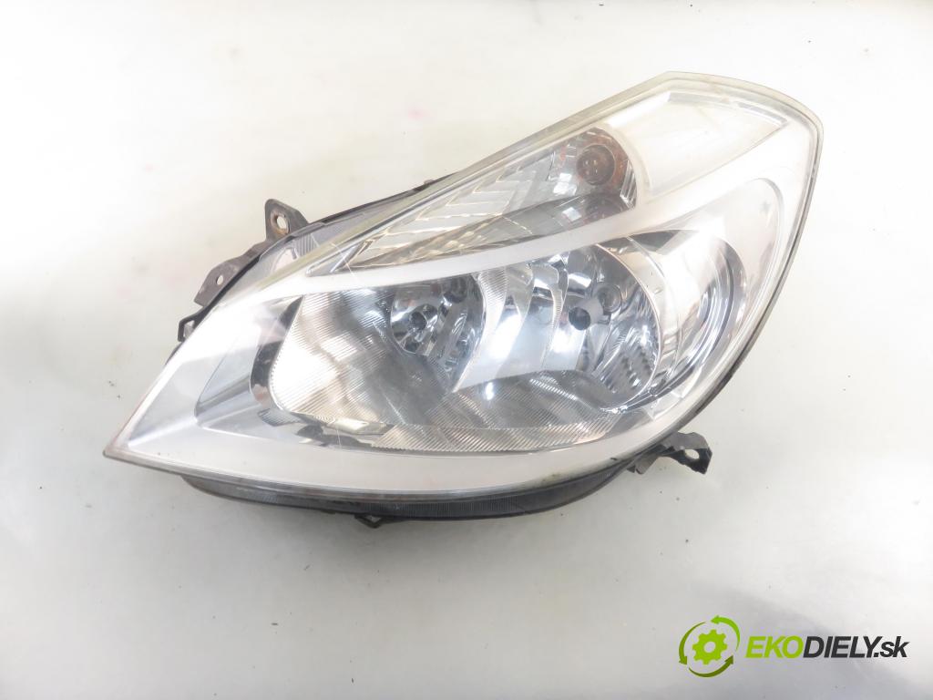 RENAULT CLIO III (BR0/1, CR0/1) HB 2006 55,00 1.2 16V 1149,00 Svetlo LP 8200459824