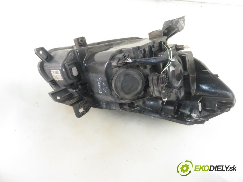 RENAULT CLIO III (BR0/1, CR0/1) HB 2006 55,00 1.2 16V 1149,00 Svetlo LP 8200459824
