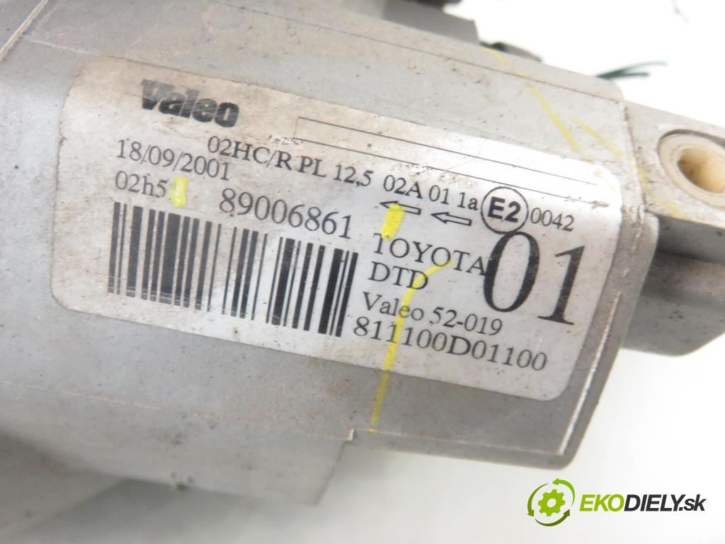 TOYOTA YARIS (_P1_) HB 2001 50,00 1.0 VVT- i 68 - 1SZ-FE 998,00 Svetlo PP 89006861