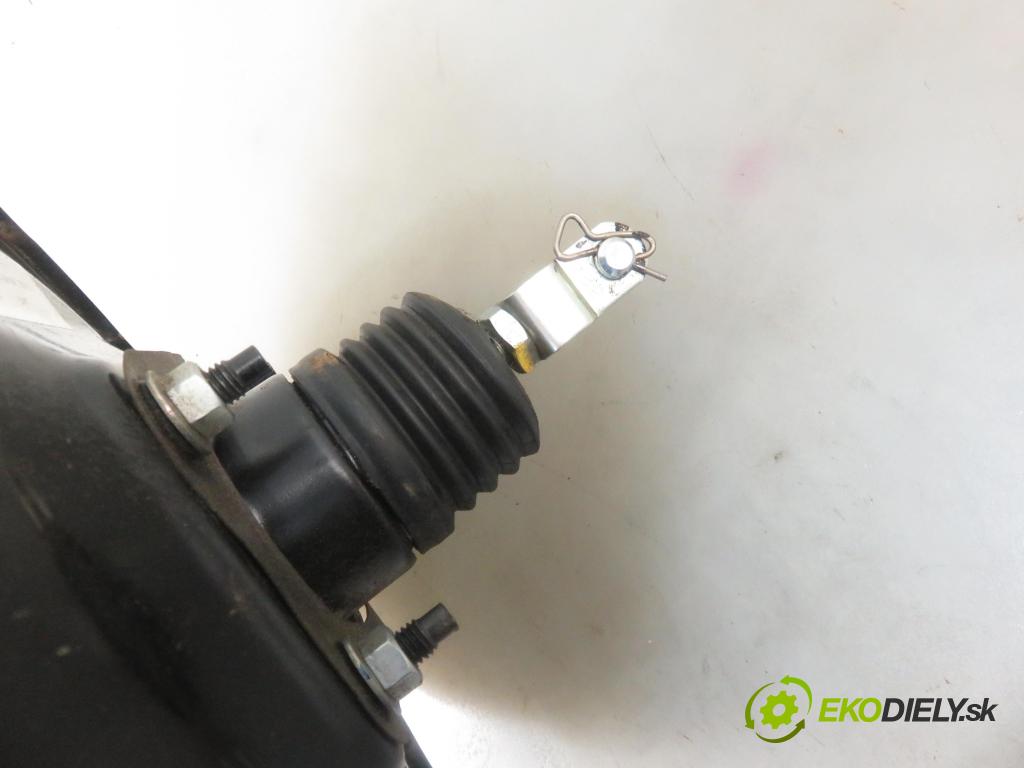 MITSUBISHI OUTLANDER I (CU_W) SUV 2007 100,00 2.0 (CU2W) - 4G63 (DOHC 16V) 1997,00 Posilovač F01G06107T (Servočerpadlá, pumpy riadenia)