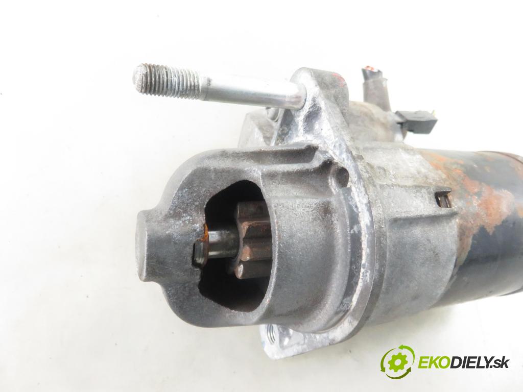 SUZUKI SWIFT III (MZ, EZ) HB 2006 68,00 1.3 92 - M13A 1328,00 Štartér 3110063J0 ; M000T36071 (Štartéry)