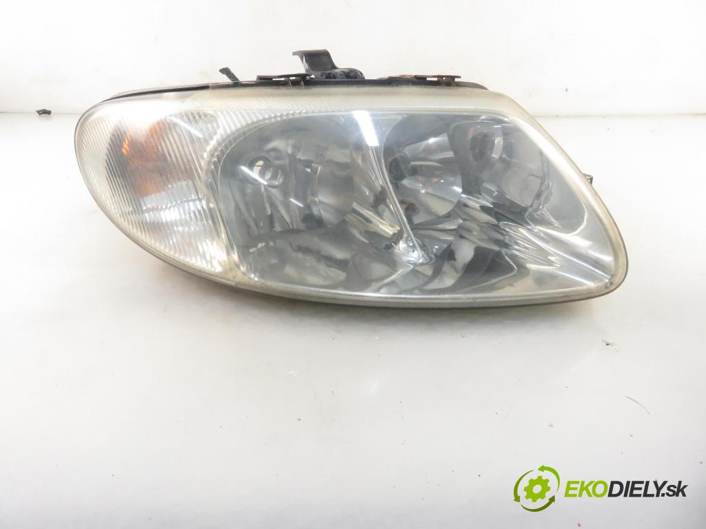 CHRYSLER VOYAGER IV (RG, RS) MINIVAN 2001 0,00 3.3 - EGA 3301,00 Svetlo PP