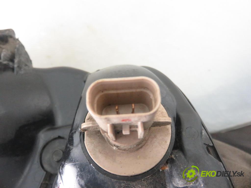 HYUNDAI MATRIX (FC) HB 2003 66,00 1.6 - G4ED-L 1599,00 Svetlo LP 