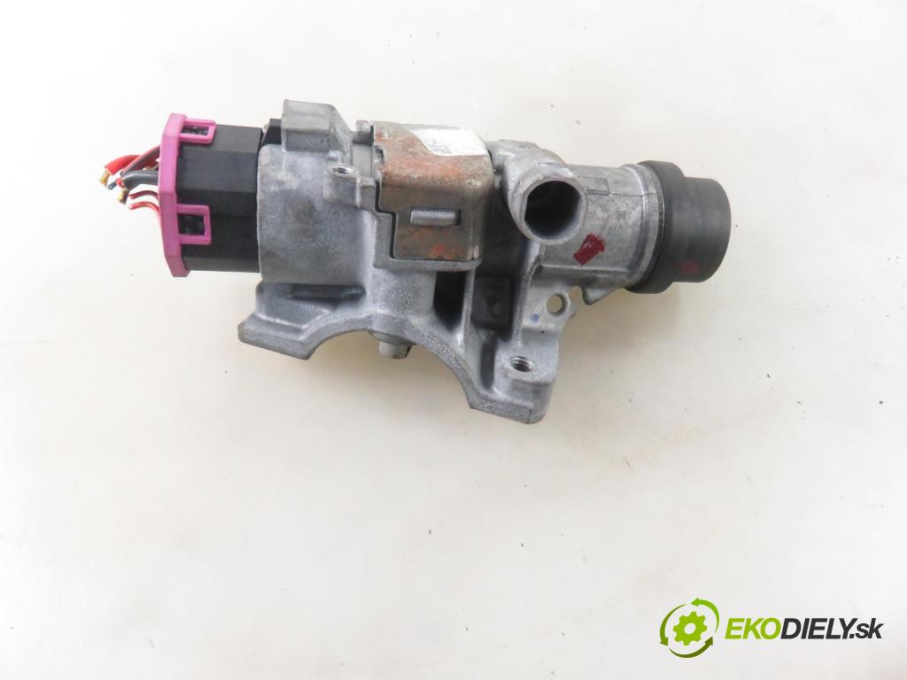 AUDI A4 Avant (8ED, B7) KOMBI 2005 150,00 3.0 TDI quattro - BKN 2967,00 spinačka 4B0905851M (Spínacie skrinky a kľúče)