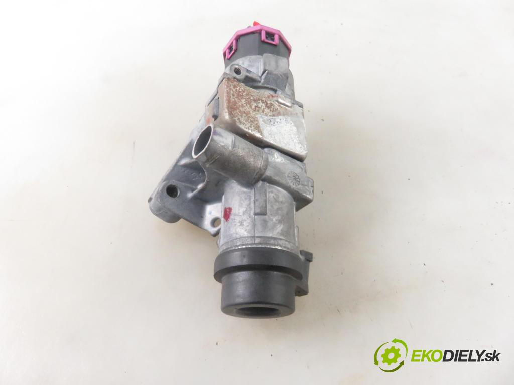 AUDI A4 Avant (8ED, B7) KOMBI 2005 150,00 3.0 TDI quattro - BKN 2967,00 spinačka 4B0905851M (Spínacie skrinky a kľúče)