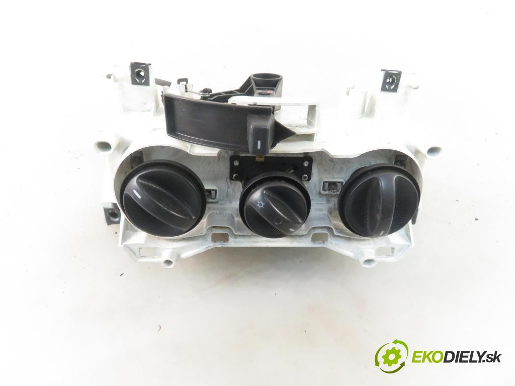FIAT PUNTO (188_) HB 2001 59,00 1.9 JTD 80 - 188 A2.000 1910,00 Panel kúrenia KLIMATIZACE: